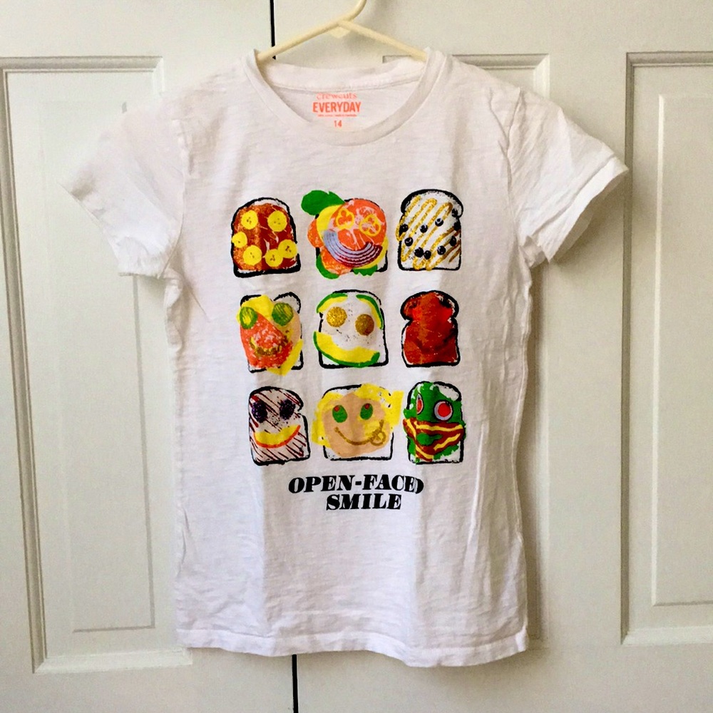Shirt w/ Cute Smiley Faces!